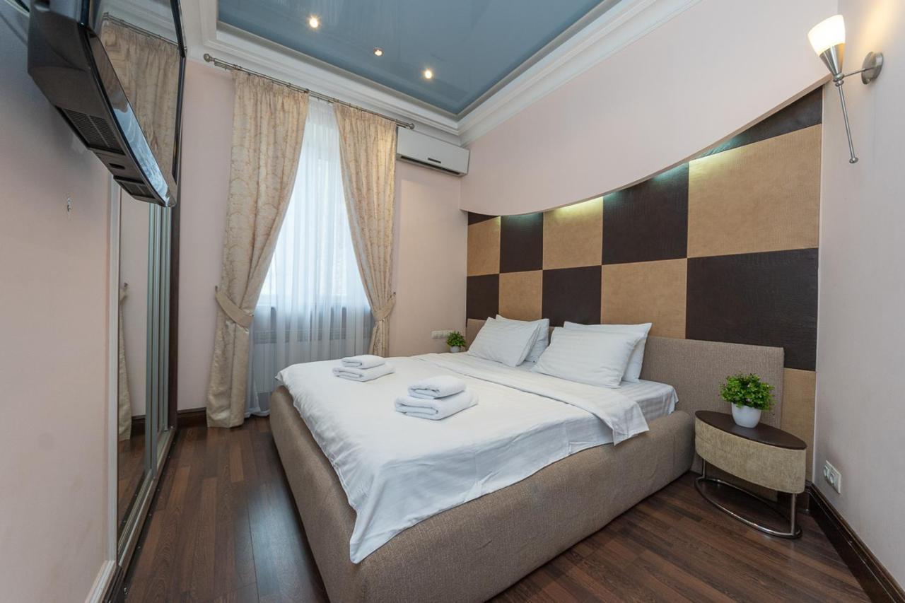 Vip Apartment. Kreshatik, Maidan Nezavisimosti. Kyjev Exteriér fotografie